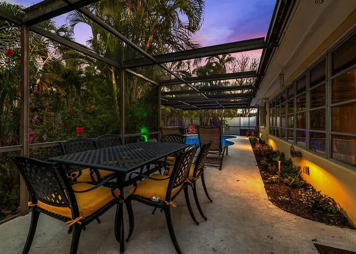 Sunset House *